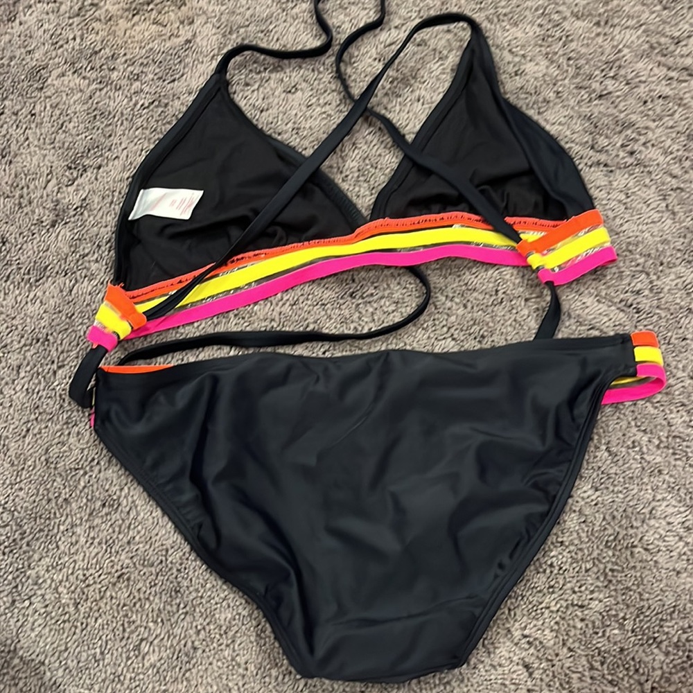Bikini set - Picture 4 of 4